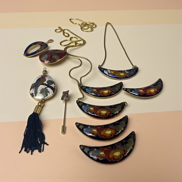 Lot Vintage Cloisonne Round Pendant Gold Cord Necklace BibPennant Hair Pin +